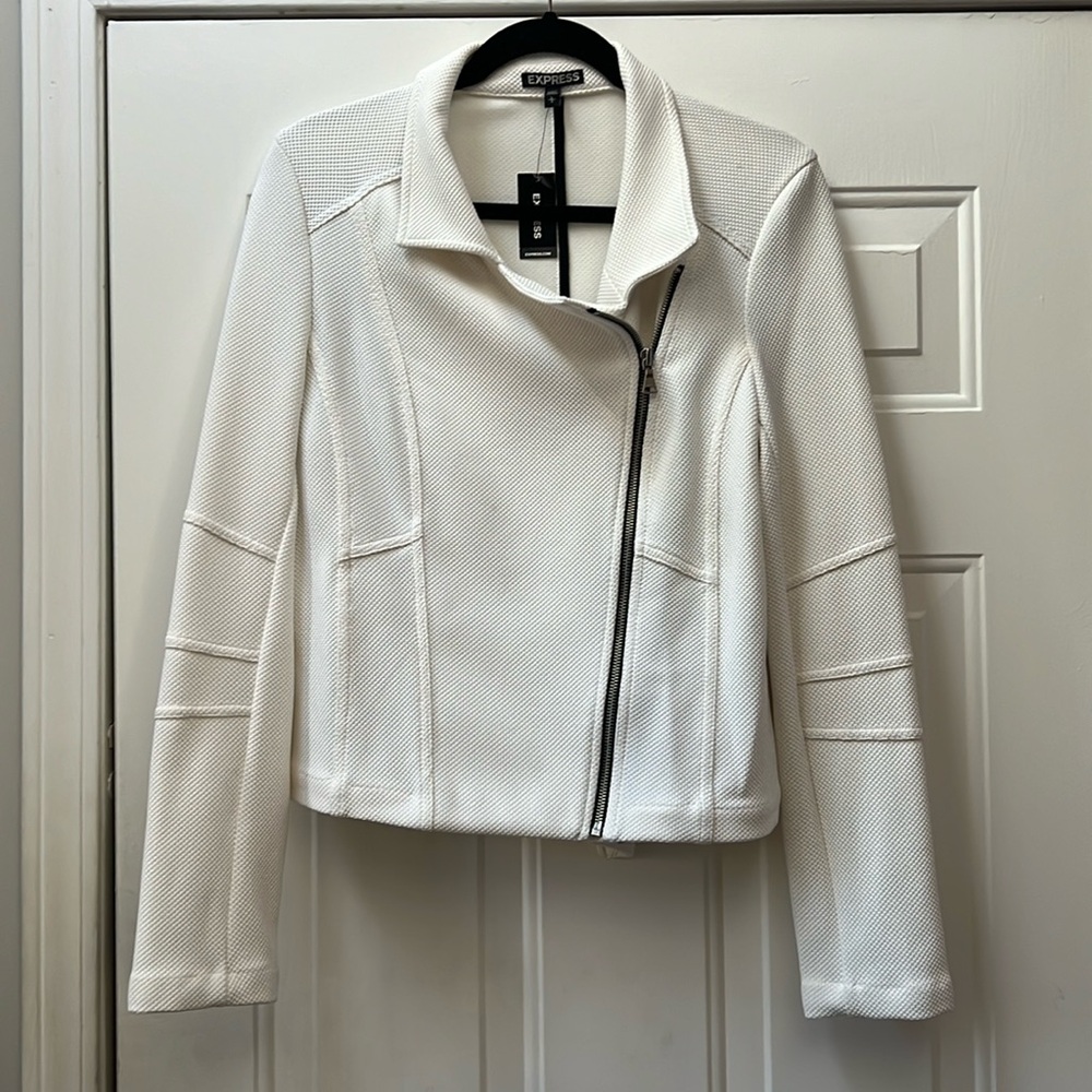 White Textured/Quilted Express Jacket